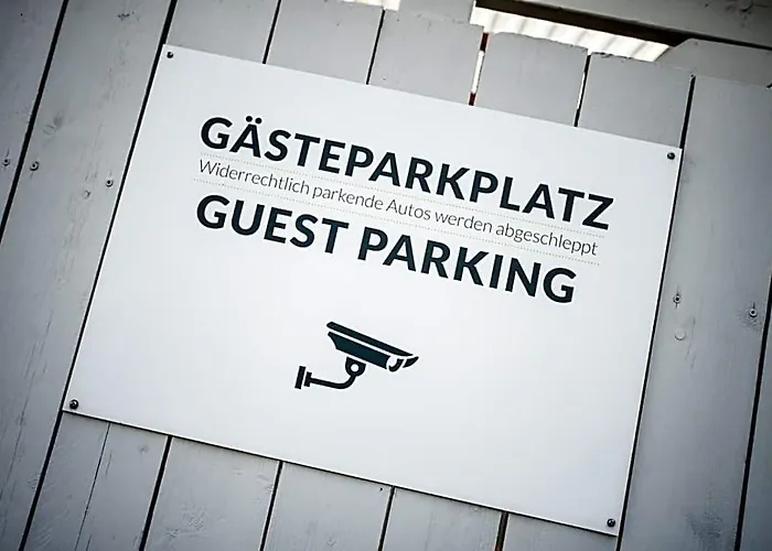 Motel22 I Parking Inclusive I 33 C Or - Breakfast Is On Us! 2* Βιέννη