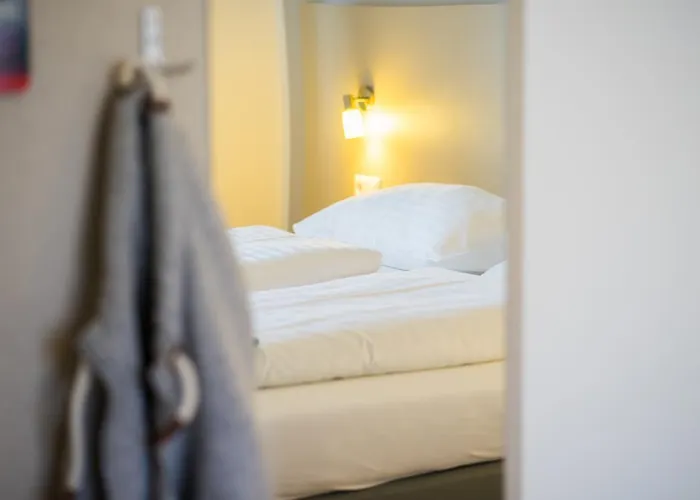 Motel22 I Parking Inclusive I 33 C Or - Breakfast Is On Us! Βιέννη