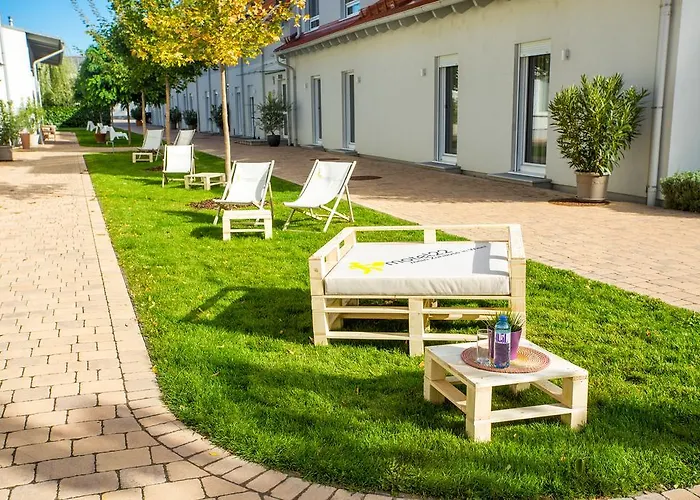 Motel22 I Parking Inclusive I 33 C Or - Breakfast Is On Us! Μοτέλ 2*