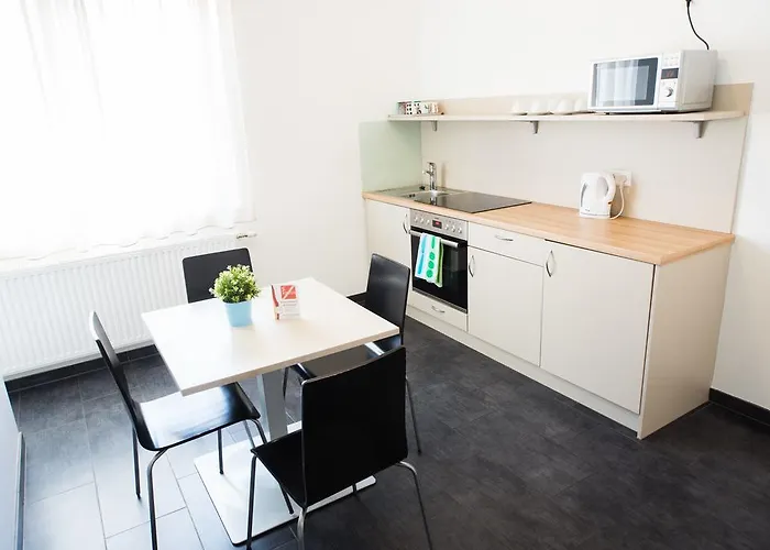 Motel22 I Parking Inclusive I 33 C Or - Breakfast Is On Us! Βιέννη